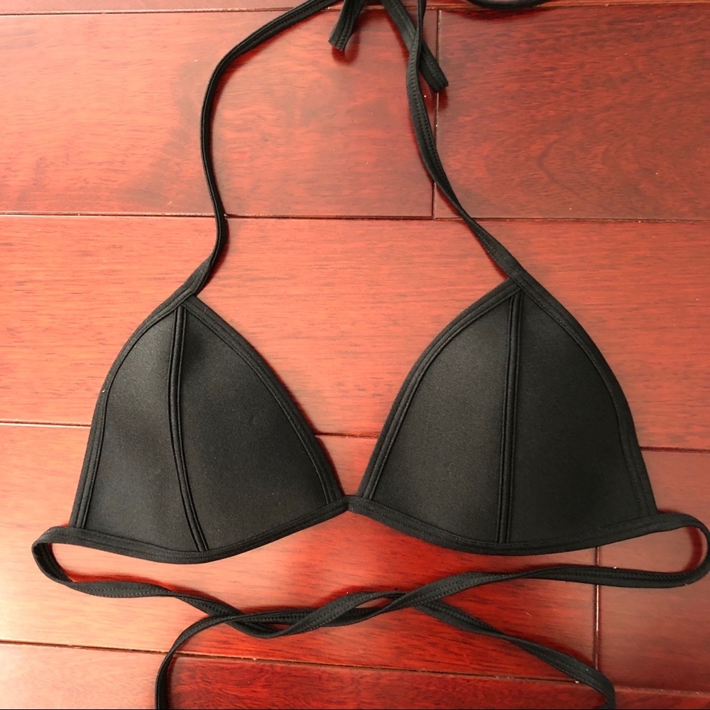 Seaskape black bikini neoprene top